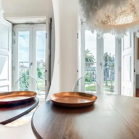 Duplex W/ Ac In Praca Republica By Lovelystay ポルト