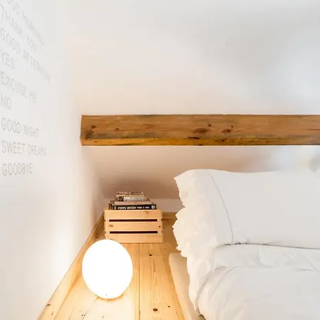 דירה Duplex W/ Ac In Praca Republica By Lovelystay פורטו